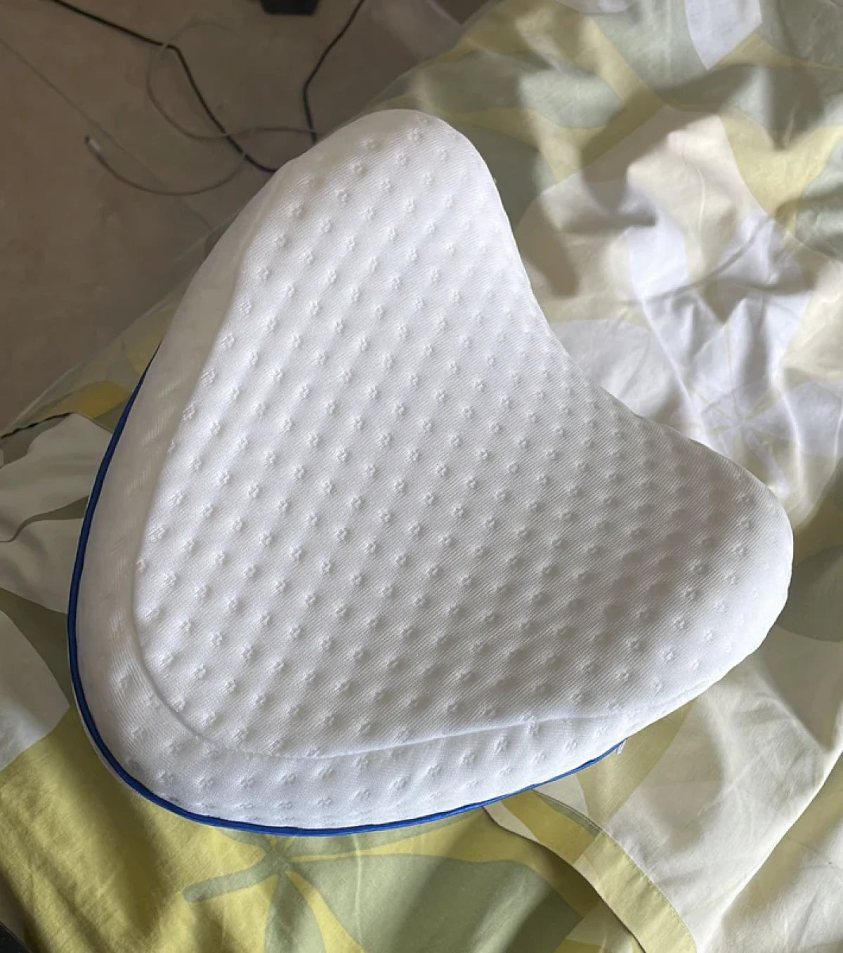 Almohada Ortopédica Entre Piernas: Duerme Sin Dolor y Despierta Renovado - Image 8